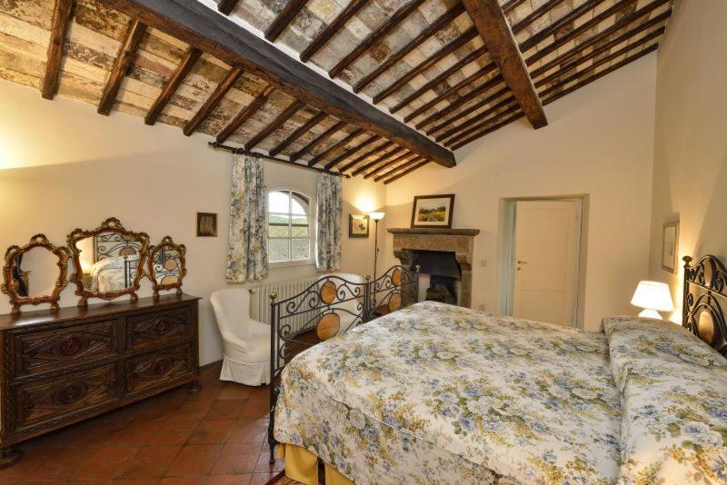 Montauto Suites Chianciano Terme Exterior photo